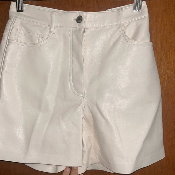 Wilfred Pants - Wilfred Melinia shorts